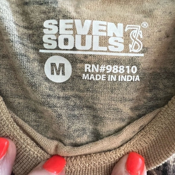 Men’s Seven Souls Marble “ Never Give Up” graphic short sleeve t shirt. Size M - Picture 3 of 5